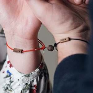 Bracelets with magnet for couple